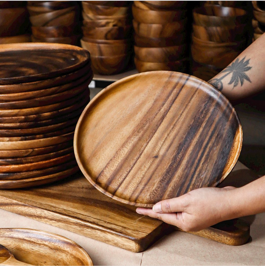 Caring for Your Wooden Dinnerware: A Guide to Longevity and Beauty PART 1 (Cleaning & Washing)